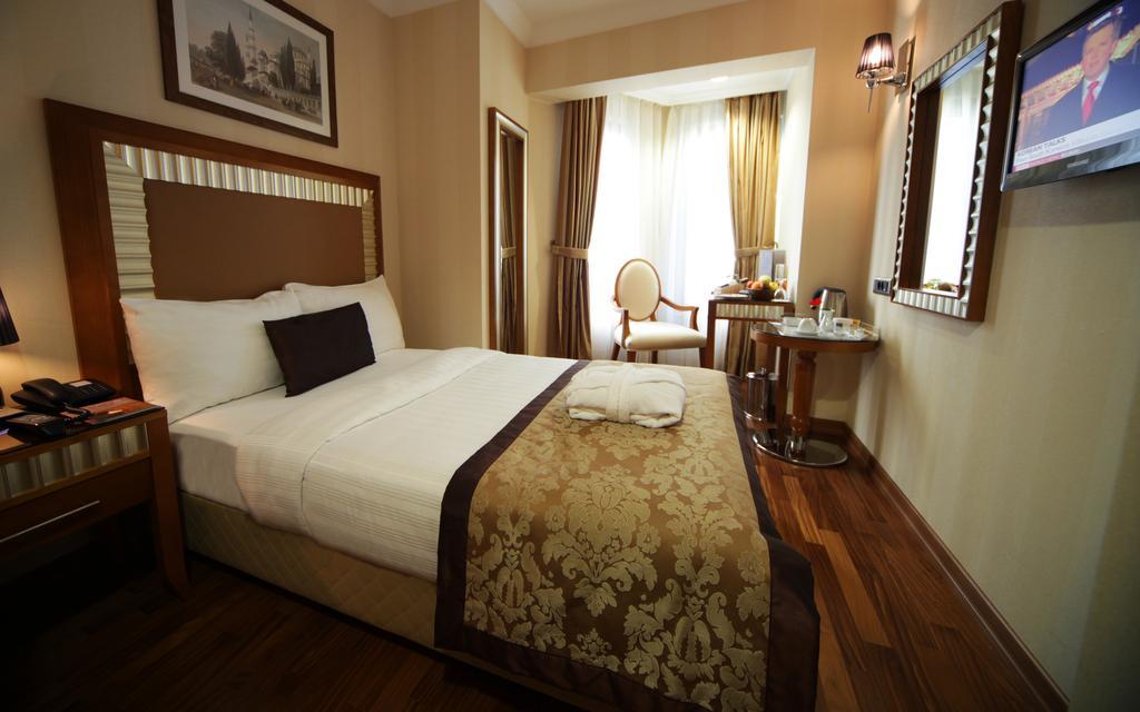 Nova Plaza Park Hotel Istanbul Exterior foto