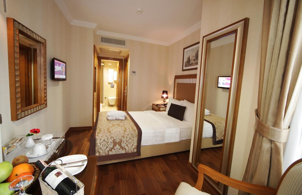 Nova Plaza Park Hotel Istanbul Exterior foto